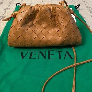 Bottega Veneta mini pouch carmel  color